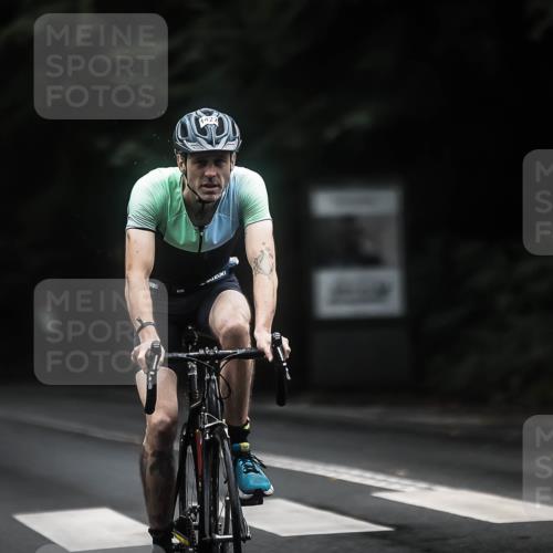 13.09.2026 - Stadtparktriathlon H.Heesch http://msf.ph/oto/10322384 13.09.2026 13:08:13 Radfahren 1228, 1282, 1285, 1307, 1422 meine-sportfotos.de