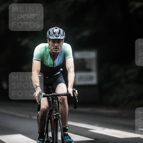 13.09.2026 - Stadtparktriathlon H.Heesch http://msf.ph/oto/10322389 13.09.2026 13:08:14 Radfahren 1228, 1282, 1285, 1307, 1422 meine-sportfotos.de