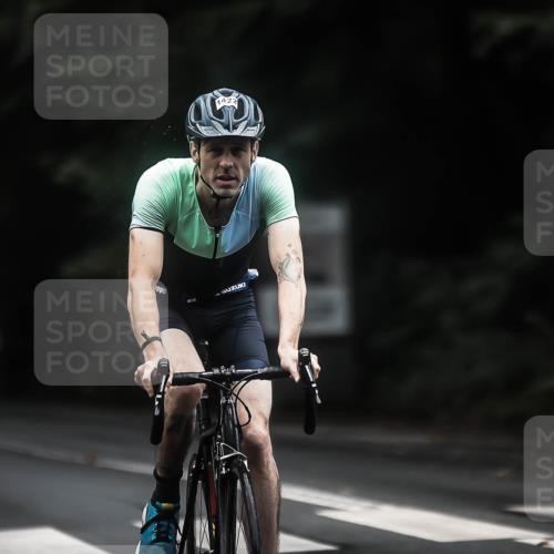 13.09.2026 - Stadtparktriathlon H.Heesch http://msf.ph/oto/10322395 13.09.2026 13:08:14 Radfahren 1228, 1282, 1285, 1307, 1422 meine-sportfotos.de