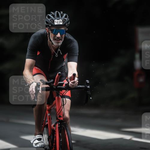 13.09.2026 - Stadtparktriathlon H.Heesch http://msf.ph/oto/10322424 13.09.2026 13:08:18 Radfahren 1228, 1285, 1330, 1412, 1422 meine-sportfotos.de