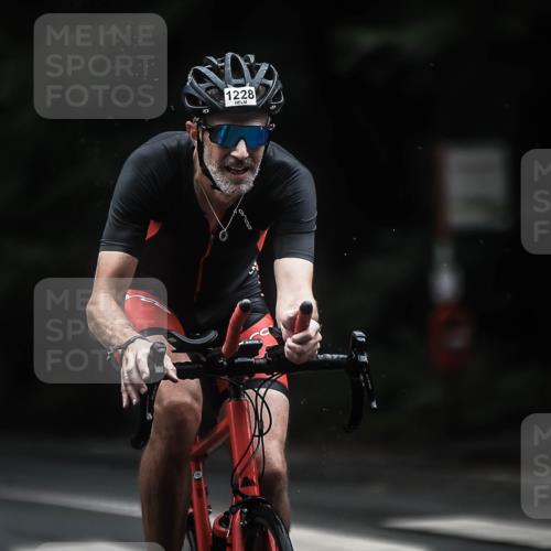 13.09.2026 - Stadtparktriathlon H.Heesch http://msf.ph/oto/10322427 13.09.2026 13:08:18 Radfahren 1228, 1285, 1330, 1412, 1422 meine-sportfotos.de
