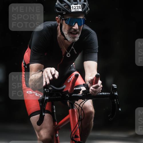13.09.2026 - Stadtparktriathlon H.Heesch http://msf.ph/oto/10322437 13.09.2026 13:08:18 Radfahren 1228, 1285, 1330, 1412, 1422 meine-sportfotos.de