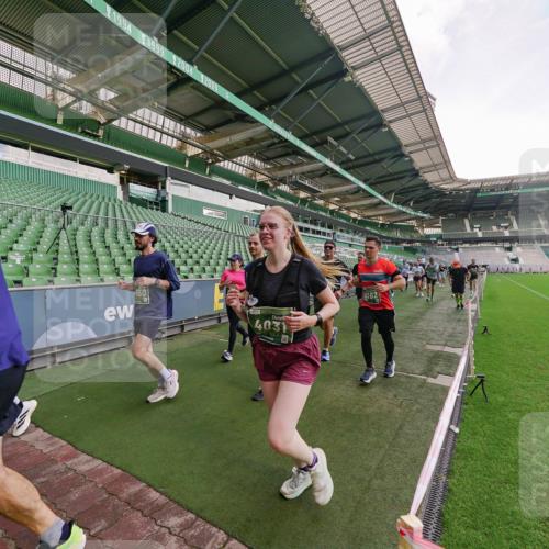 13.09.2026 - 21. swb-Marathon Bremen Michael Burmester http://msf.ph/oto/10322448 13.09.2026 13:23:41 Laufen im Stadion 137, 160, 182, 211, 324, 434, 533, 548, 571, 609, 708, 721, 739, 743, 752, 892, 1157, 1178, 1259, 1273, 1331, 1463, 1471, 1597, 1598, 1657, 1691, 1746, 1788, 1883, 1944, 2095, 2213, 2252, 2286, 2312, 2323, 2433, 2445, 2465, 2475, 2483, 2495, 2503, 2504, 2526, 2571, 2685, 2711, 2768, 2776, 2936, 2968, 3252, 3282, 3288, 3289, 3292, 3312, 3347, 3351, 3364, 3381, 3395, 3423, 3447, 3505, 3530, 3559, 3727, 3770, 3784, 3819, 4020, 4054, 4231, 4406, 4407, 4431, 4466, 4467, 4584 meine-sportfotos.de