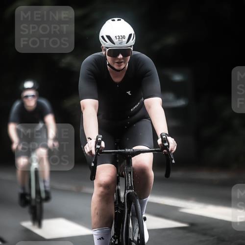 13.09.2026 - Stadtparktriathlon H.Heesch http://msf.ph/oto/10322463 13.09.2026 13:08:22 Radfahren 1228, 1285, 1330, 1412 meine-sportfotos.de