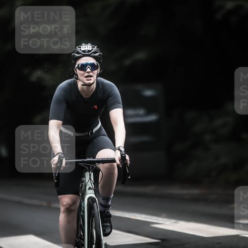 13.09.2026 - Stadtparktriathlon H.Heesch http://msf.ph/oto/10322471 13.09.2026 13:08:23 Radfahren 1228, 1330, 1412 meine-sportfotos.de