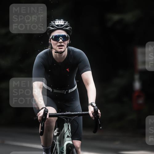 13.09.2026 - Stadtparktriathlon H.Heesch http://msf.ph/oto/10322482 13.09.2026 13:08:23 Radfahren 1228, 1330, 1412 meine-sportfotos.de