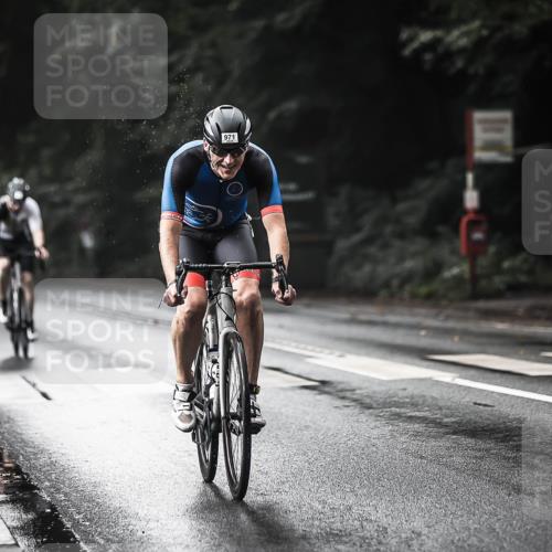 13.09.2026 - Stadtparktriathlon H.Heesch http://msf.ph/oto/10322489 13.09.2026 11:59:36 Radfahren 832, 851, 902, 957, 971, 1035, 1045, 1057, 1066 meine-sportfotos.de