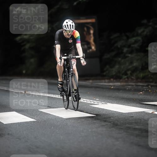13.09.2026 - Stadtparktriathlon H.Heesch http://msf.ph/oto/10322500 13.09.2026 13:08:30 Radfahren 1274, 1351, 1358, 1376 meine-sportfotos.de
