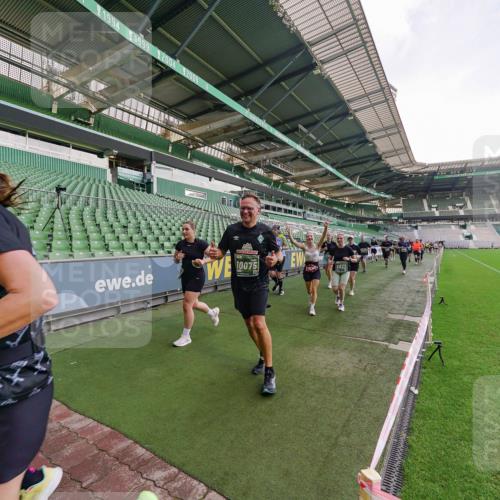 13.09.2026 - 21. swb-Marathon Bremen Michael Burmester http://msf.ph/oto/10322514 13.09.2026 13:23:48 Laufen im Stadion 137, 160, 182, 211, 324, 434, 533, 548, 571, 609, 708, 721, 723, 739, 743, 752, 892, 1157, 1178, 1259, 1273, 1331, 1463, 1471, 1597, 1598, 1657, 1691, 1746, 1788, 1883, 1944, 2095, 2211, 2213, 2252, 2286, 2312, 2323, 2433, 2445, 2465, 2475, 2483, 2495, 2503, 2504, 2526, 2571, 2768, 2776, 2936, 2968, 3252, 3282, 3288, 3289, 3292, 3298, 3312, 3347, 3364, 3381, 3395, 3423, 3447, 3505, 3530, 3559, 3727, 3770, 3819, 4020, 4054, 4231, 4406, 4407, 4431, 4466, 4467, 4584 meine-sportfotos.de