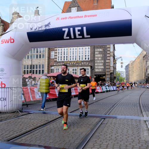 13.09.2026 - 21. swb-Marathon Bremen Tim E. http://msf.ph/oto/10322529 13.09.2026 10:59:23 Ziel 10383, 10415, 10427, 10477, 10668, 10787, 10843, 11034, 11086, 11125, 11267, 11278, 11301, 11302, 11602, 11913, 12015, 12118, 12127, 12130, 12131, 12200, 12271, 12297 meine-sportfotos.de