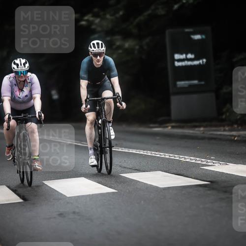 13.09.2026 - Stadtparktriathlon H.Heesch http://msf.ph/oto/10322560 13.09.2026 13:08:35 Radfahren 1212, 1214, 1237, 1239, 1274, 1294, 1351, 1358, 1376 meine-sportfotos.de