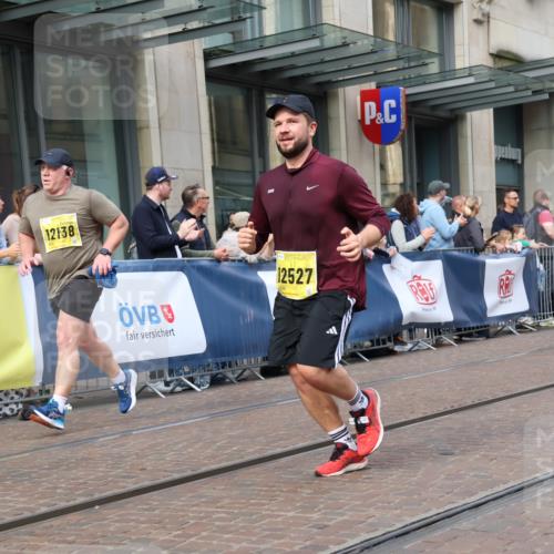13.09.2026 - 21. swb-Marathon Bremen Strokosch-Dieckow http://msf.ph/oto/10322576 13.09.2026 10:59:38 Ziel 10175, 10236, 10355, 10669, 10691, 10758, 10867, 10928, 10929, 11054, 11056, 11071, 11089, 11158, 11159, 11160, 11194, 11250, 11259, 11419, 11427, 11445, 11453, 11501, 11524, 11525, 11528, 11587, 11588, 11589, 11637, 11803, 11879, 11904, 11907, 12123, 12138, 12238, 12239, 12242, 12243, 12274, 12388, 12480, 10147, 10377, 10745, 10922, 10928, 10929, 11151, 11207, 11419, 11500, 11501, 11519, 11594, 11873, 12267, 12295, 12481, 12537 meine-sportfotos.de