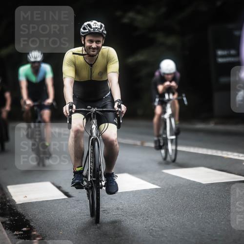 13.09.2026 - Stadtparktriathlon H.Heesch http://msf.ph/oto/10322595 13.09.2026 13:08:37 Radfahren 1212, 1214, 1237, 1239, 1274, 1294, 1351, 1358, 1376 meine-sportfotos.de