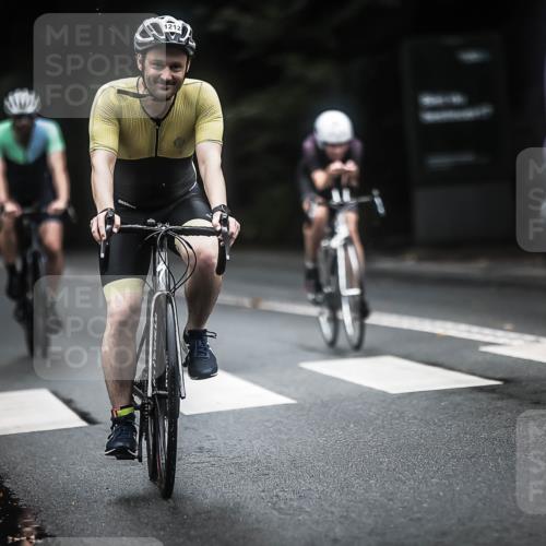 13.09.2026 - Stadtparktriathlon H.Heesch http://msf.ph/oto/10322602 13.09.2026 13:08:37 Radfahren 1212, 1214, 1237, 1239, 1274, 1294, 1351, 1358, 1376 meine-sportfotos.de