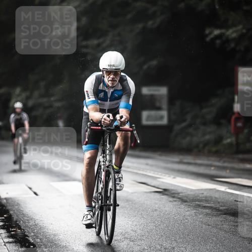 13.09.2026 - Stadtparktriathlon H.Heesch http://msf.ph/oto/10322632 13.09.2026 11:59:46 Radfahren 805, 832, 986, 1026, 1045, 1055, 1057 meine-sportfotos.de