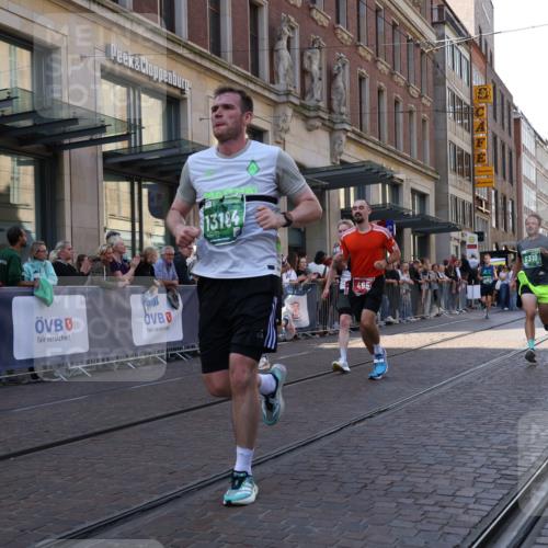 13.09.2026 - 21. swb-Marathon Bremen Strokosch-Dieckow http://msf.ph/oto/10322643 13.09.2026 13:18:45 Ziel 189, 307, 666, 1599, 2007, 2390, 4819, 4857, 4916, 5172, 5277, 6137, 6310, 6633, 7154, 7602, 7647, 7686, 7791, 9512, 13184, 465, 2055, 2324, 2948, 3631, 4120, 4413, 4642, 5307, 5867, 6293, 6294, 6787, 6818, 7104, 7163, 7245, 7731, 8404, 8540, 8743, 8872, 9019, 9275, 9327, 9833 meine-sportfotos.de
