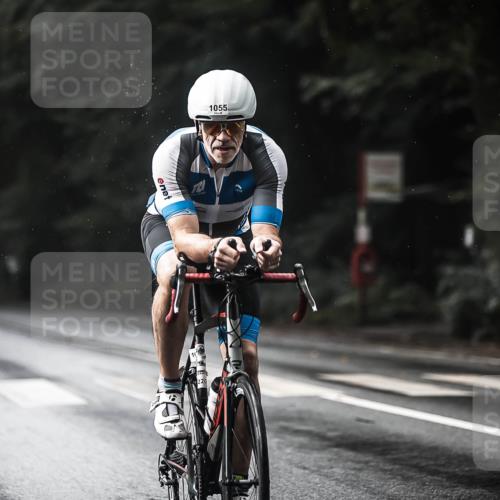 13.09.2026 - Stadtparktriathlon H.Heesch http://msf.ph/oto/10322651 13.09.2026 11:59:46 Radfahren 805, 832, 986, 1026, 1045, 1055, 1057 meine-sportfotos.de