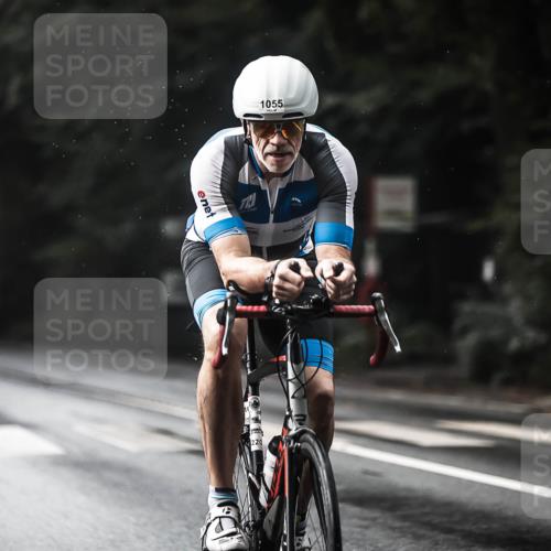 13.09.2026 - Stadtparktriathlon H.Heesch http://msf.ph/oto/10322656 13.09.2026 11:59:46 Radfahren 805, 832, 986, 1026, 1045, 1055, 1057 meine-sportfotos.de