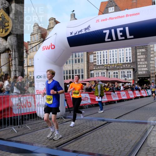 13.09.2026 - 21. swb-Marathon Bremen Tim E. http://msf.ph/oto/10322657 13.09.2026 10:59:26 Ziel 10383, 10415, 10427, 10477, 10492, 10668, 10843, 11034, 11086, 11125, 11301, 11302, 11500, 11602, 11913, 12015, 12118, 12127, 12131, 12200, 12271, 12297, 12541 meine-sportfotos.de