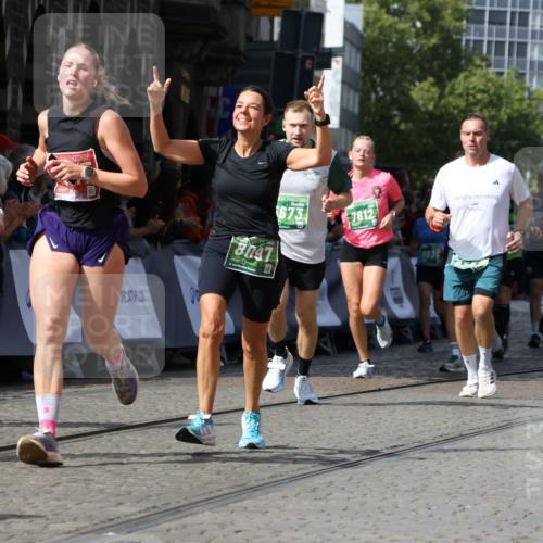 13.09.2026 - 21. swb-Marathon Bremen Strokosch-Dieckow http://msf.ph/oto/10322661 13.09.2026 13:31:09 Ziel 244, 800, 834, 1189, 1533, 1771, 1841, 1926, 1941, 2369, 2452, 2723, 2985, 3360, 4251, 4920, 5600, 5681, 5802, 5822, 5900, 6307, 6343, 6523, 7012, 7760, 8543, 8616, 9290, 9507, 9653, 9692, 9699, 9767, 9962, 9976, 13090, 13152, 13215, 217, 1398, 1627, 2244, 2602, 3343, 3392, 3396, 3762, 4477, 5375, 5673, 5720, 5765, 5979, 6619, 6968, 7001, 7296, 7812, 8035, 8097, 8339, 8342, 8726, 9147, 9337, 9822, 13066 meine-sportfotos.de