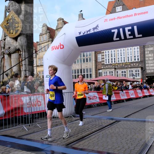 13.09.2026 - 21. swb-Marathon Bremen Tim E. http://msf.ph/oto/10322675 13.09.2026 10:59:26 Ziel 10383, 10415, 10427, 10477, 10492, 10668, 10843, 11034, 11086, 11125, 11301, 11302, 11500, 11602, 11913, 12015, 12118, 12127, 12131, 12200, 12271, 12297, 12541 meine-sportfotos.de