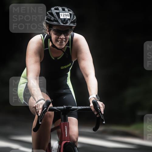 13.09.2026 - Stadtparktriathlon H.Heesch http://msf.ph/oto/10322739 13.09.2026 13:08:51 Radfahren 1162, 1298, 1370, 1397 meine-sportfotos.de