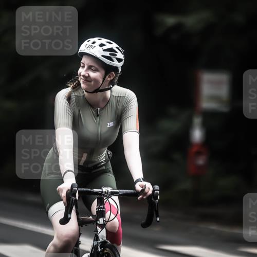 13.09.2026 - Stadtparktriathlon H.Heesch http://msf.ph/oto/10322801 13.09.2026 13:08:58 Radfahren 1162, 1319, 1397 meine-sportfotos.de