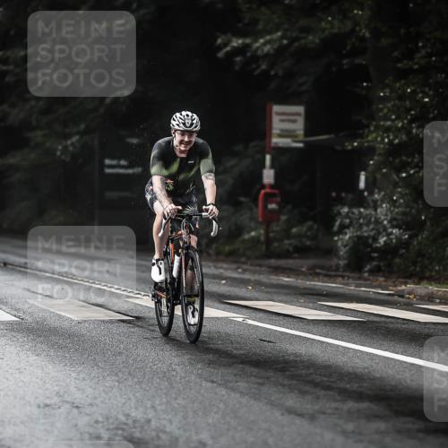 13.09.2026 - Stadtparktriathlon H.Heesch http://msf.ph/oto/10322814 13.09.2026 11:59:53 Radfahren 751, 805, 895, 986, 1011, 1026, 1067 meine-sportfotos.de