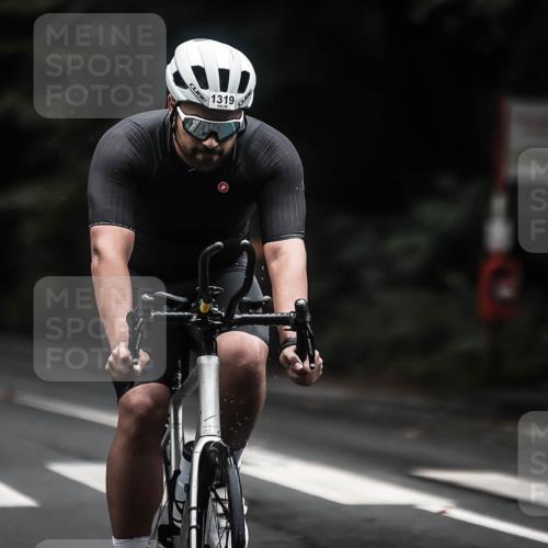 13.09.2026 - Stadtparktriathlon H.Heesch http://msf.ph/oto/10322852 13.09.2026 13:09:00 Radfahren 1230, 1319, 1397 meine-sportfotos.de