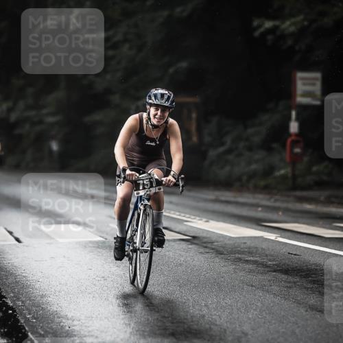 13.09.2026 - Stadtparktriathlon H.Heesch http://msf.ph/oto/10322875 13.09.2026 11:59:57 Radfahren 751, 834, 895, 975, 983, 986, 1011, 1026, 1067 meine-sportfotos.de