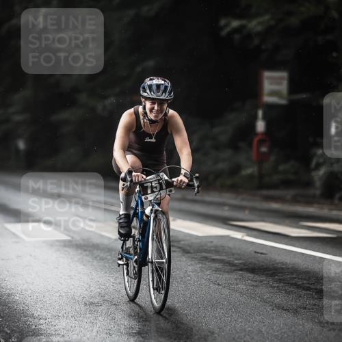 13.09.2026 - Stadtparktriathlon H.Heesch http://msf.ph/oto/10322888 13.09.2026 11:59:57 Radfahren 751, 834, 895, 975, 983, 986, 1011, 1026, 1067 meine-sportfotos.de