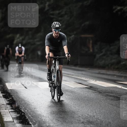 13.09.2026 - Stadtparktriathlon H.Heesch http://msf.ph/oto/10322919 13.09.2026 11:59:59 Radfahren 751, 834, 895, 975, 983, 1011, 1067 meine-sportfotos.de