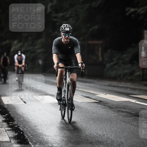 13.09.2026 - Stadtparktriathlon H.Heesch http://msf.ph/oto/10322923 13.09.2026 12:00:00 Radfahren 751, 834, 895, 975, 983, 1011, 1067 meine-sportfotos.de