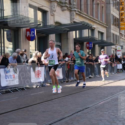 13.09.2026 - 21. swb-Marathon Bremen Strokosch-Dieckow http://msf.ph/oto/10322956 13.09.2026 13:18:51 Ziel 189, 666, 1599, 2007, 2390, 2423, 2535, 3182, 3508, 4819, 4857, 5172, 6008, 6137, 6310, 6633, 7154, 7647, 7686, 7754, 7791, 9512, 9552, 9638, 9805, 13184, 307, 465, 2324, 2948, 3631, 4120, 4413, 4642, 4916, 5277, 5867, 6787, 7104, 7163, 7245, 7602, 7731, 8404, 8540, 8743, 8872, 9019, 9275, 9327, 9833 meine-sportfotos.de