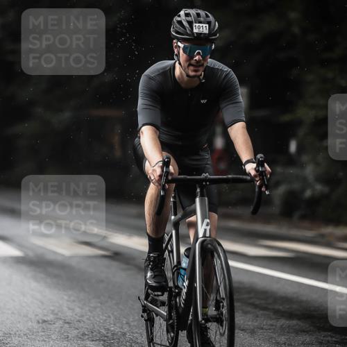 13.09.2026 - Stadtparktriathlon H.Heesch http://msf.ph/oto/10322962 13.09.2026 12:00:00 Radfahren 751, 834, 895, 975, 983, 1011, 1067 meine-sportfotos.de