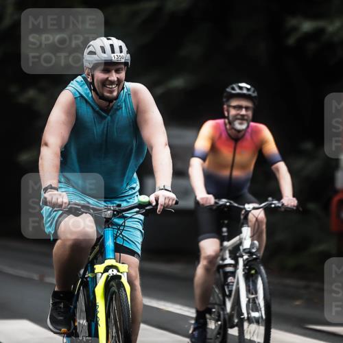 13.09.2026 - Stadtparktriathlon H.Heesch http://msf.ph/oto/10322974 13.09.2026 13:09:12 Radfahren 1290, 1324, 1350 meine-sportfotos.de