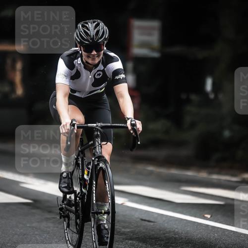 13.09.2026 - Stadtparktriathlon H.Heesch http://msf.ph/oto/10323089 13.09.2026 13:09:26 Radfahren 1189, 1217, 1254, 1288, 1299, 1357, 1362 meine-sportfotos.de