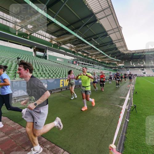13.09.2026 - 21. swb-Marathon Bremen Michael Burmester http://msf.ph/oto/10323100 13.09.2026 13:24:48 Laufen im Stadion 137, 182, 213, 294, 324, 434, 505, 543, 548, 721, 723, 739, 743, 752, 815, 818, 966, 1273, 1410, 1459, 1463, 1471, 1491, 1504, 1515, 1561, 1597, 1598, 1830, 1944, 1953, 2058, 2059, 2095, 2211, 2252, 2267, 2271, 2286, 2308, 2312, 2323, 2354, 2445, 2465, 2483, 2495, 2497, 2503, 2506, 2554, 2571, 2591, 2644, 2752, 2768, 2776, 2833, 2878, 2896, 2936, 2968, 2981, 3005, 3142, 3211, 3259, 3282, 3288, 3289, 3292, 3298, 3306, 3312, 3329, 3364, 3381, 3390, 3395, 3447, 3770, 4466 meine-sportfotos.de