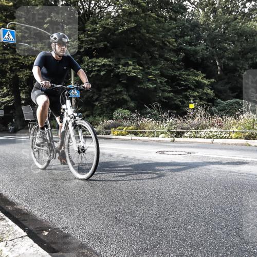 13.09.2026 - Stadtparktriathlon H.Heesch http://msf.ph/oto/10323167 13.09.2026 11:26:07 Radfahren 616, 697, 1797, 1798 meine-sportfotos.de
