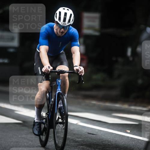 13.09.2026 - Stadtparktriathlon H.Heesch http://msf.ph/oto/10323193 13.09.2026 13:09:35 Radfahren 1189, 1243, 1299, 1321, 1357, 1366, 1368 meine-sportfotos.de