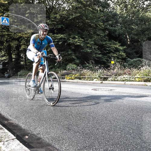 13.09.2026 - Stadtparktriathlon H.Heesch http://msf.ph/oto/10323201 13.09.2026 11:26:17 Radfahren 688, 703, 792 meine-sportfotos.de