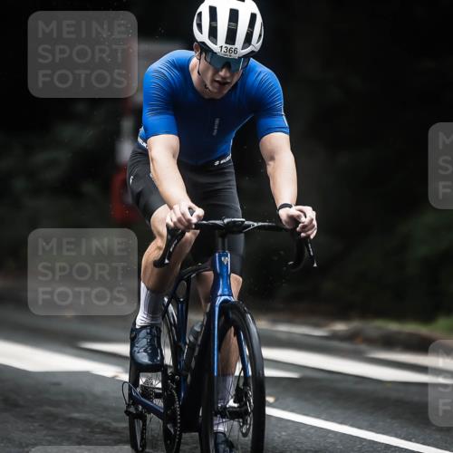 13.09.2026 - Stadtparktriathlon H.Heesch http://msf.ph/oto/10323203 13.09.2026 13:09:35 Radfahren 1189, 1243, 1299, 1321, 1357, 1366, 1368 meine-sportfotos.de
