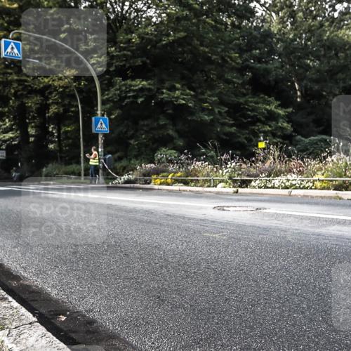 13.09.2026 - Stadtparktriathlon H.Heesch http://msf.ph/oto/10323208 13.09.2026 11:26:17 Radfahren 688, 703, 792 meine-sportfotos.de