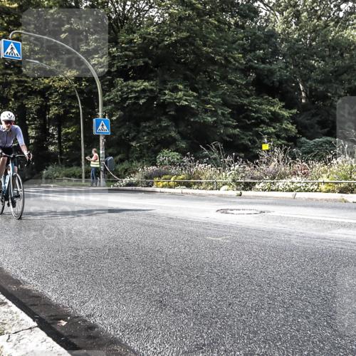 13.09.2026 - Stadtparktriathlon H.Heesch http://msf.ph/oto/10323217 13.09.2026 11:26:19 Radfahren 703, 792 meine-sportfotos.de