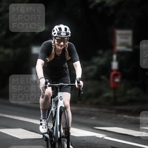 13.09.2026 - Stadtparktriathlon H.Heesch http://msf.ph/oto/10323242 13.09.2026 13:09:39 Radfahren 1209, 1243, 1321, 1366, 1368, 1387 meine-sportfotos.de