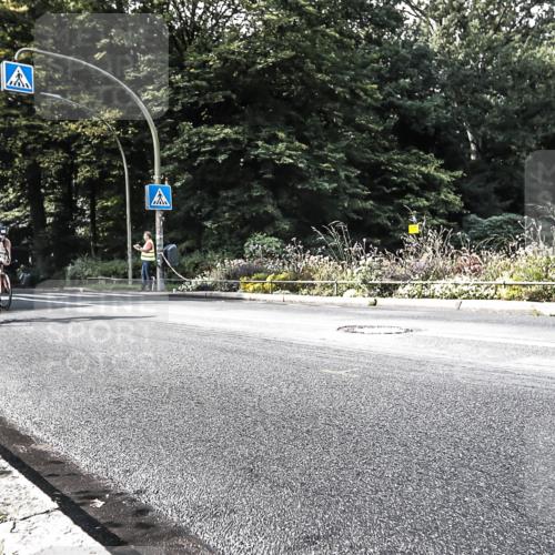 13.09.2026 - Stadtparktriathlon H.Heesch http://msf.ph/oto/10323277 13.09.2026 11:26:25 Radfahren 660, 730, 746, 820, 821 meine-sportfotos.de