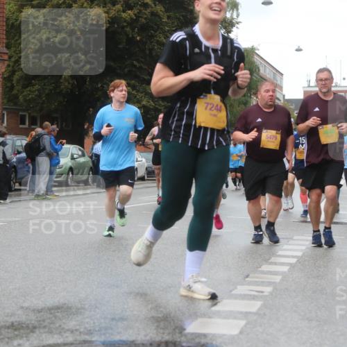 13.09.2026 - Kiel Lauf Markus Tischler http://msf.ph/oto/10323288 13.09.2026 10:59:50 Fleethörn 7244, 5479, 4648, 15, 1425 meine-sportfotos.de