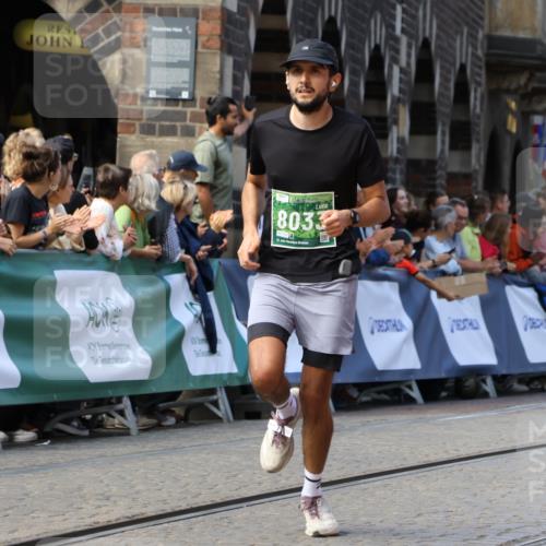 13.09.2026 - 21. swb-Marathon Bremen Strokosch-Dieckow http://msf.ph/oto/10323311 13.09.2026 13:10:23 Ziel 538, 623, 957, 2020, 4781, 5627, 8835, 9817, 640, 1181, 1277, 1554, 2605, 4727, 5152, 5620, 6267, 7881 meine-sportfotos.de