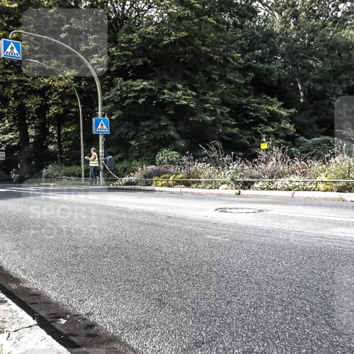 13.09.2026 - Stadtparktriathlon H.Heesch http://msf.ph/oto/10323358 13.09.2026 11:26:30 Radfahren 660, 821 meine-sportfotos.de