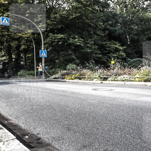 13.09.2026 - Stadtparktriathlon H.Heesch http://msf.ph/oto/10323363 13.09.2026 11:26:31 Radfahren 821 meine-sportfotos.de